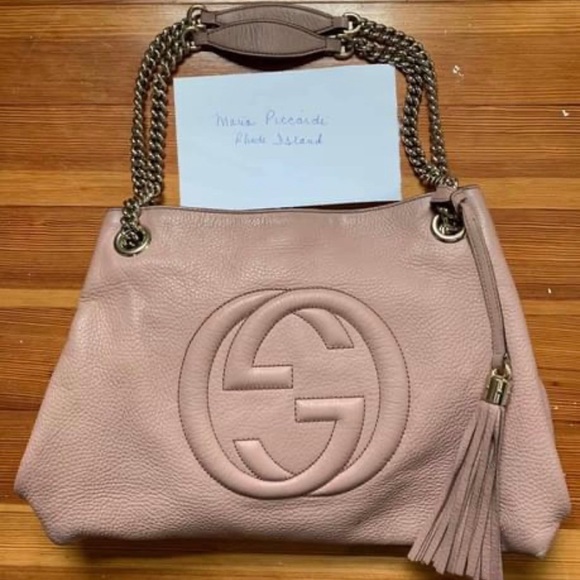 Gucci Handbags - Gucci Soho Chain Strap Shoulder Bag